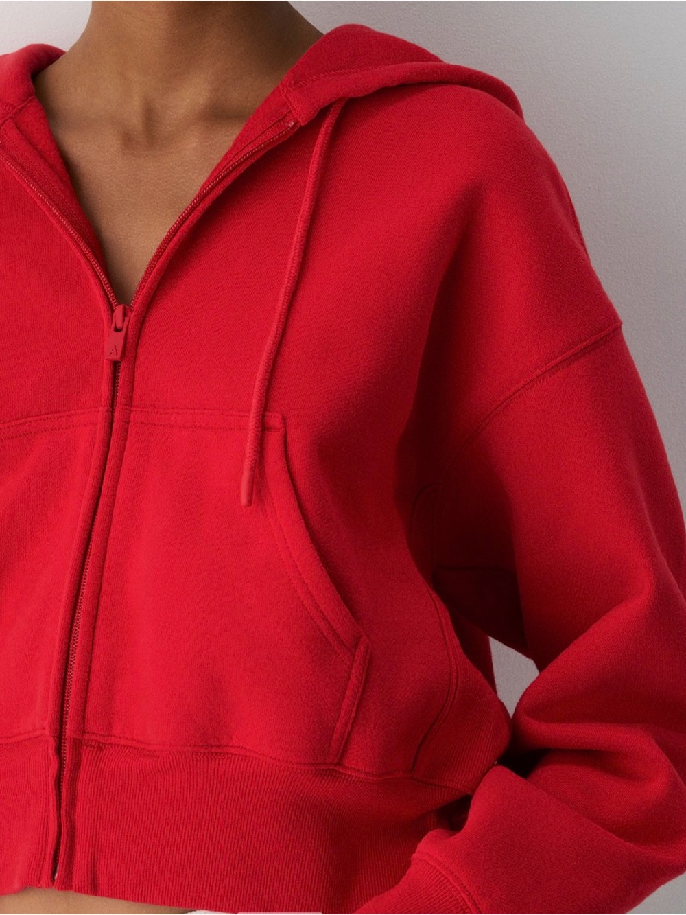 Aritzia Cozy Sweatfleece Boyfriend Boxy Zip Hoodie size Medium poppy red